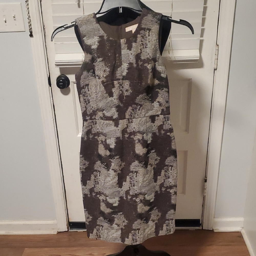 Banana Republic Brown and Gray Patterned Midi Dress